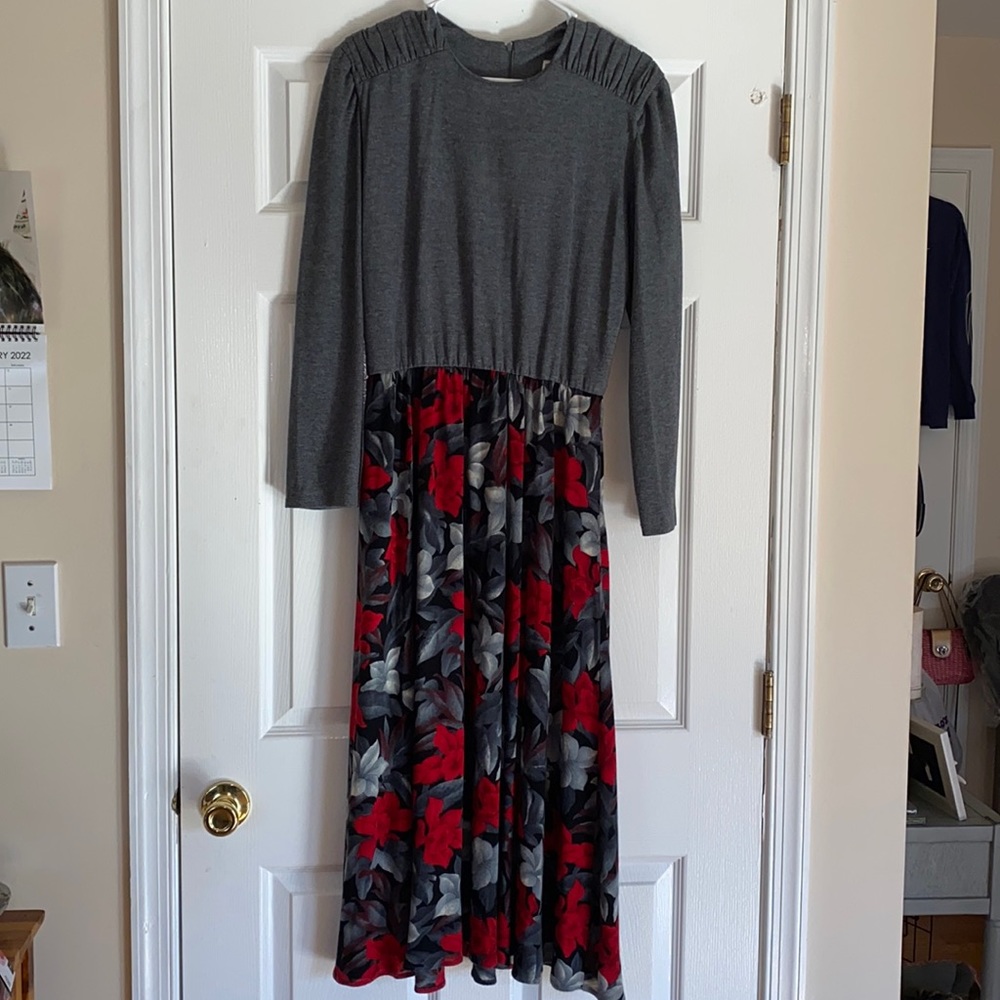 Jessica Howard by Mitchell Rodell Dress size 12